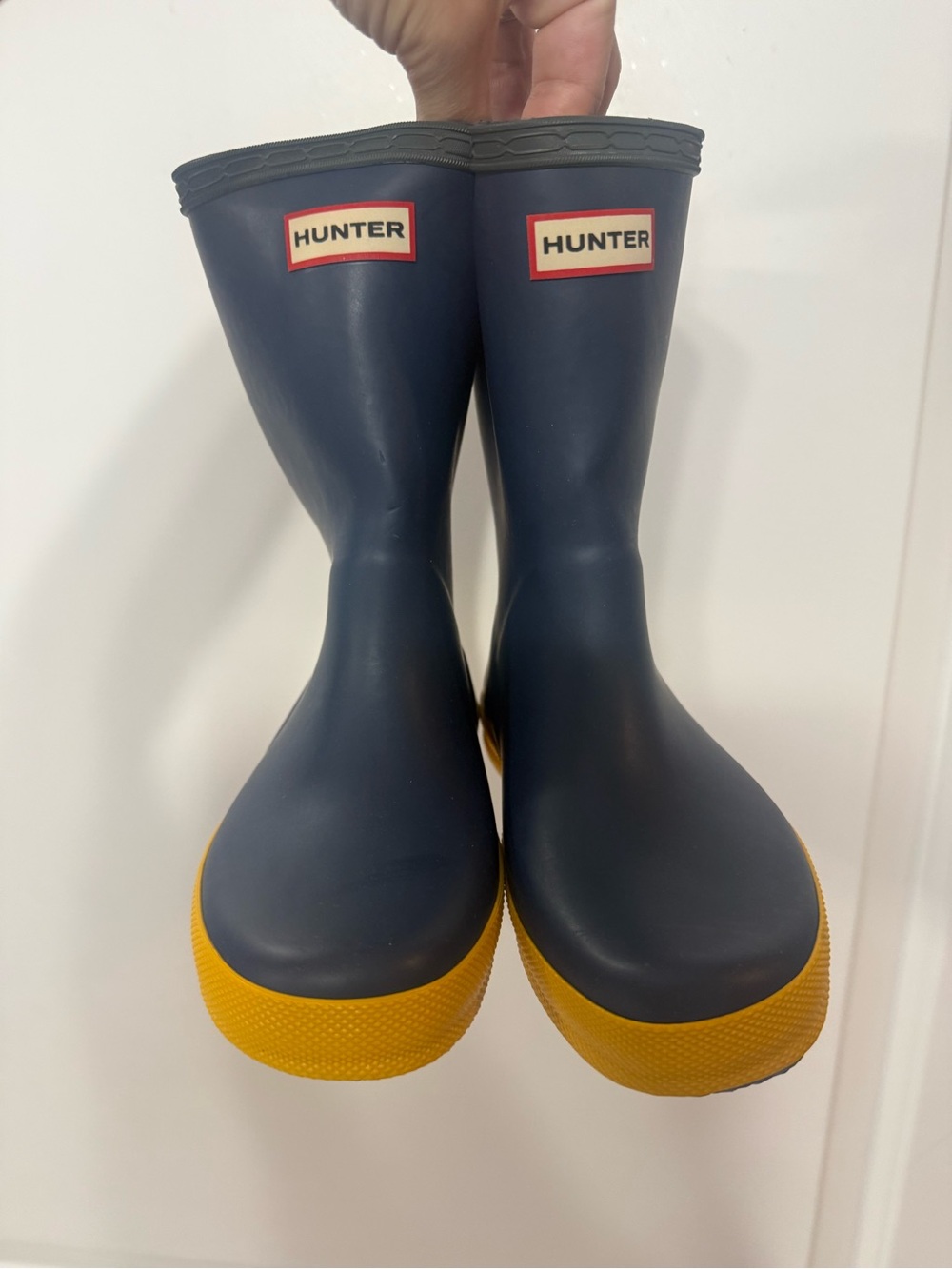 Hunter Kids Navy and Yellow Rubber Rain Boots